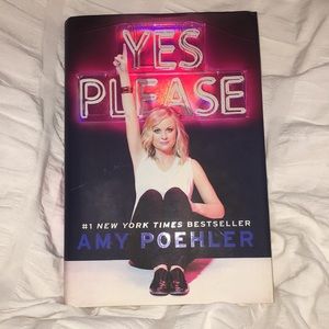 Hardcover copy of Amy Poehler’s memoir: Yes Please
